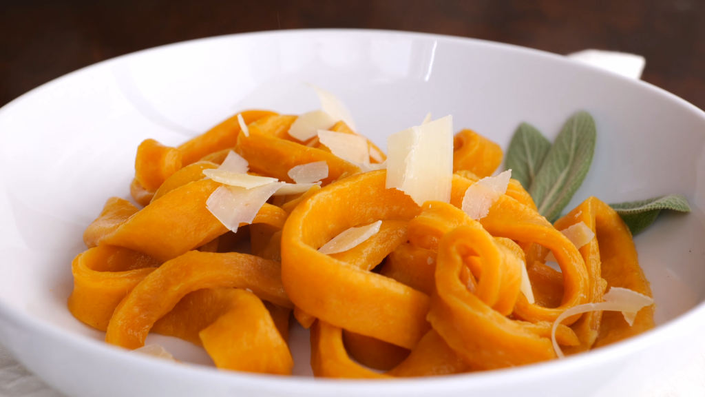 Simple Recipe: Fresh Pumpkin Pasta