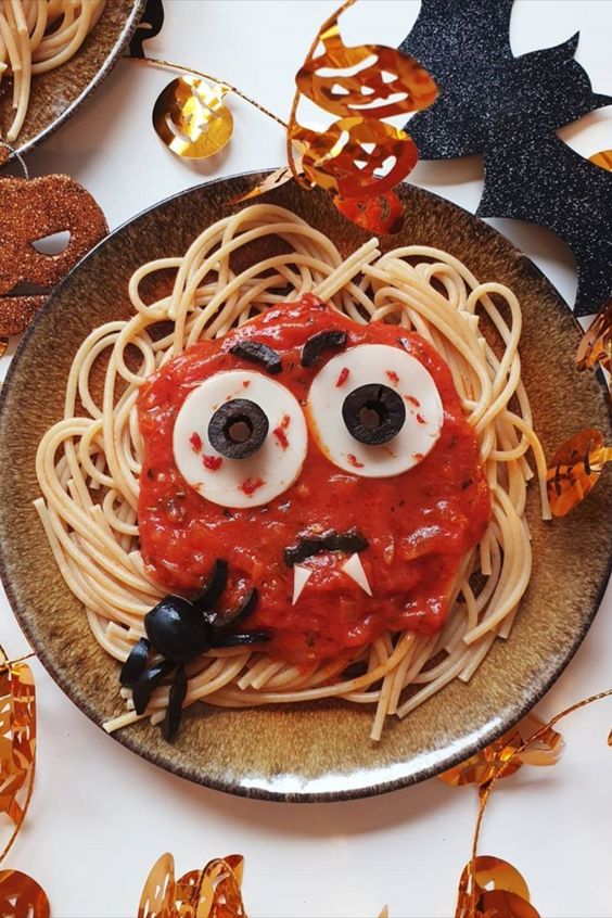19 Nightmare Halloween Dinner Ideas