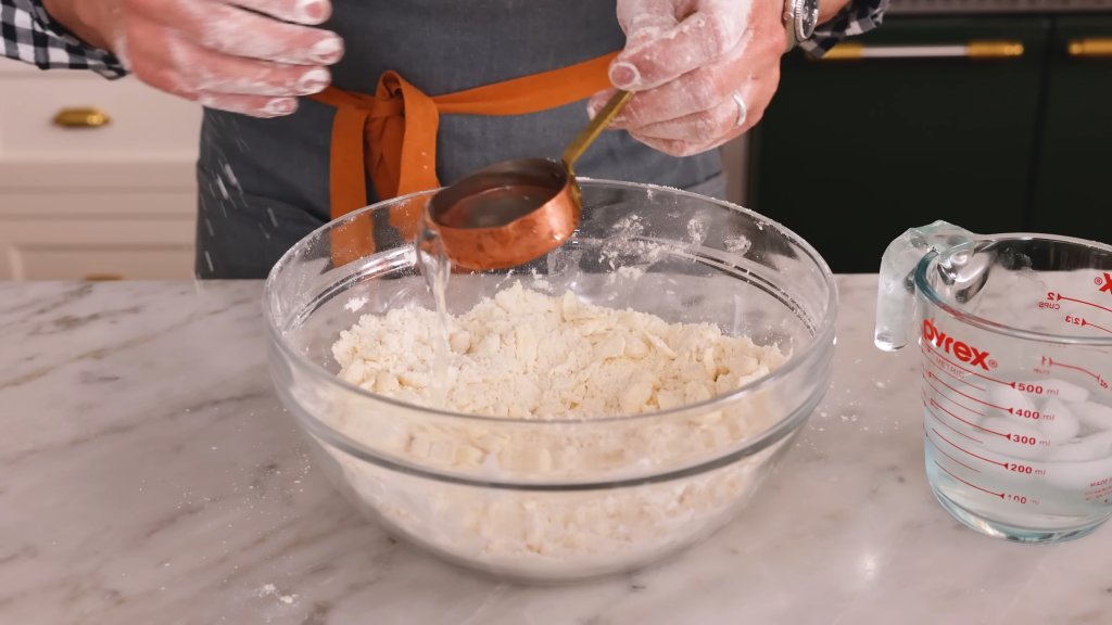 How to Make Pumpkin Pie Crust Recipe