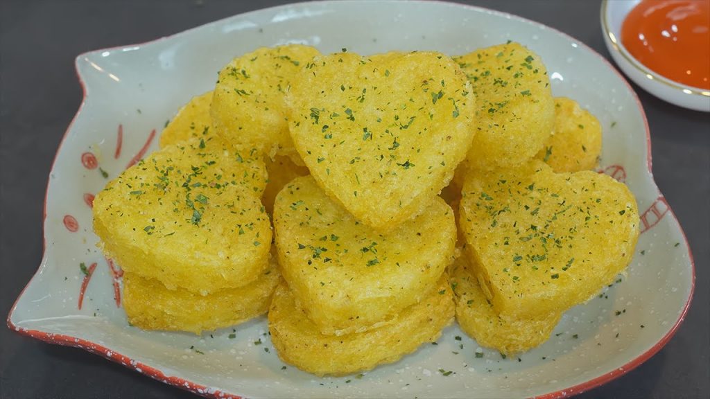 Heart Shaped Food: Crispy French Fries