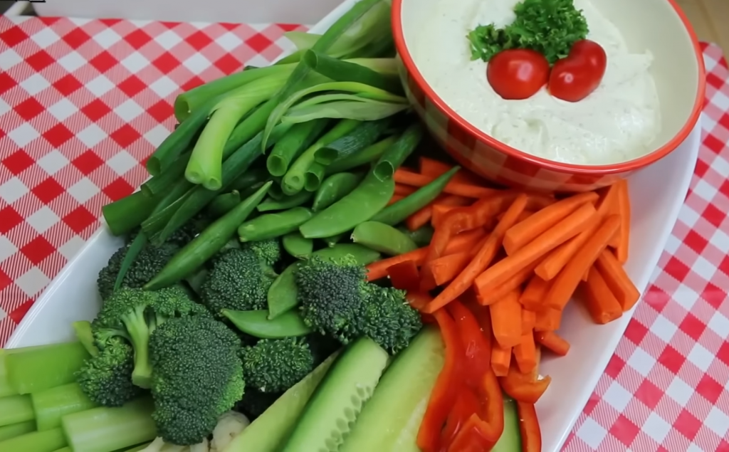 How To Make Christmas Vegetable Tray