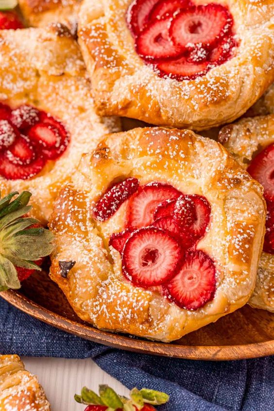 17 Original Strawberry Ideas for Him for Valentine&#8217;s Day