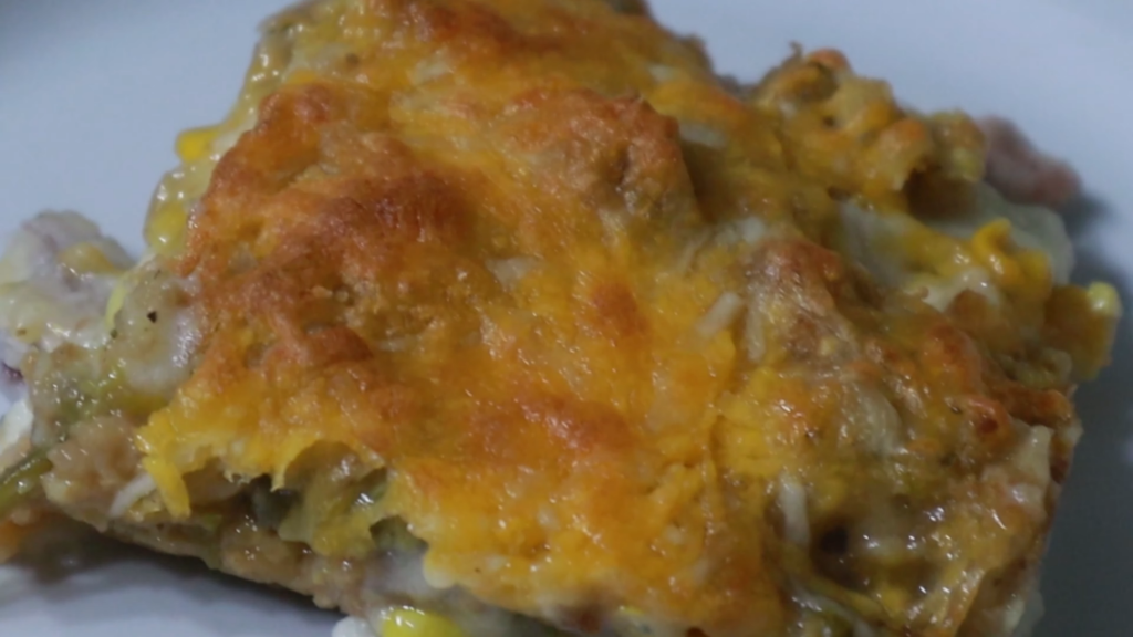 How to Make Thanksgiving Leftover Casserole