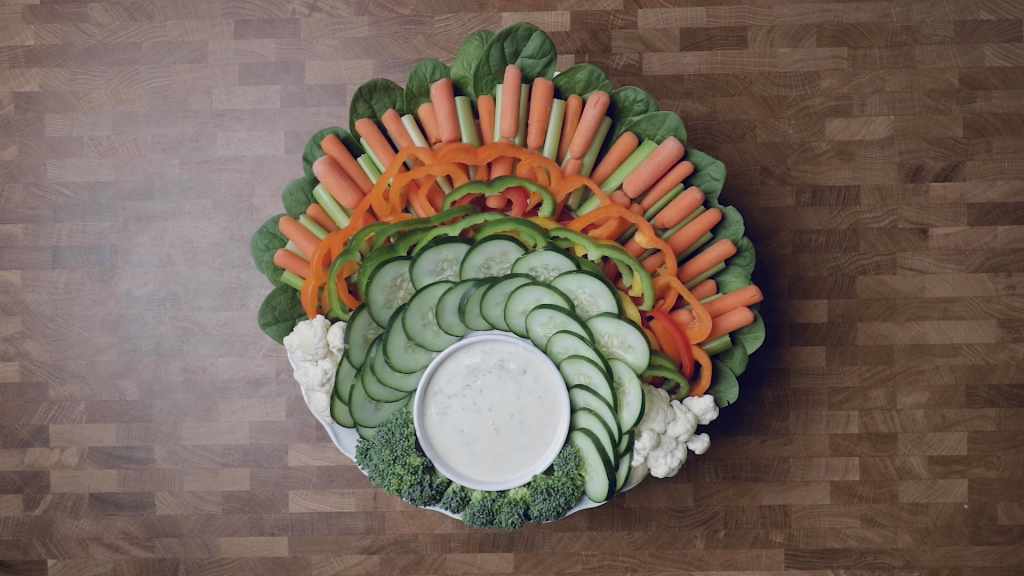 How to make Thanksgiving Veggie Tray