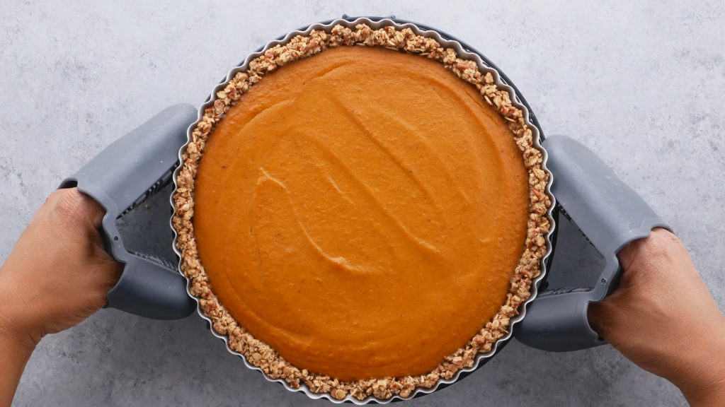 How to Make Pumpkin Pecan Pie