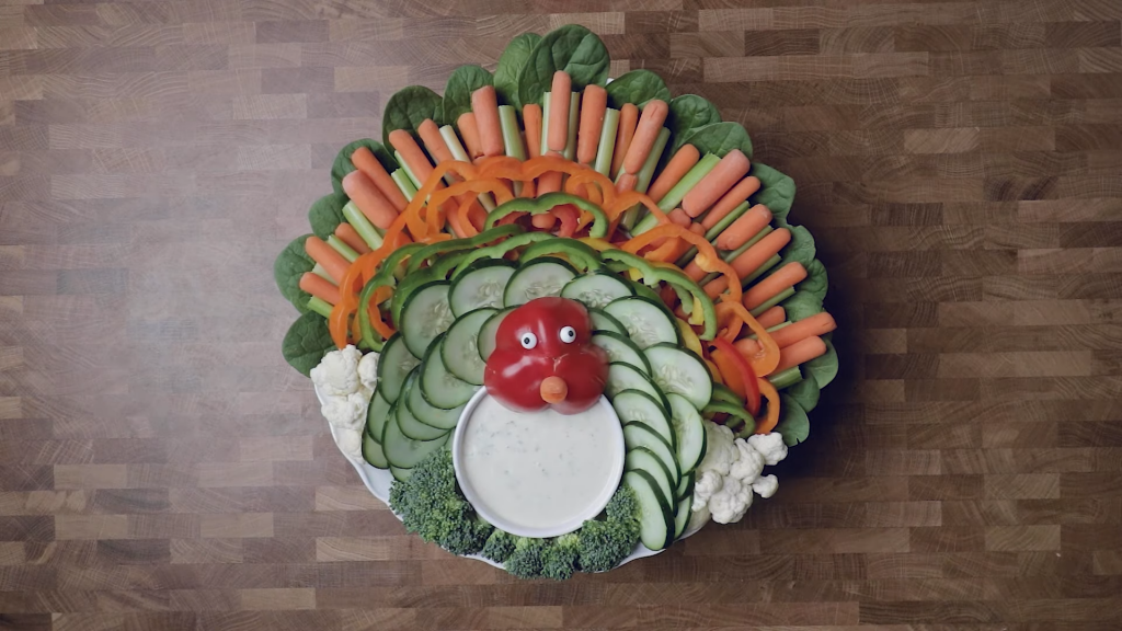 How to make Thanksgiving Veggie Tray