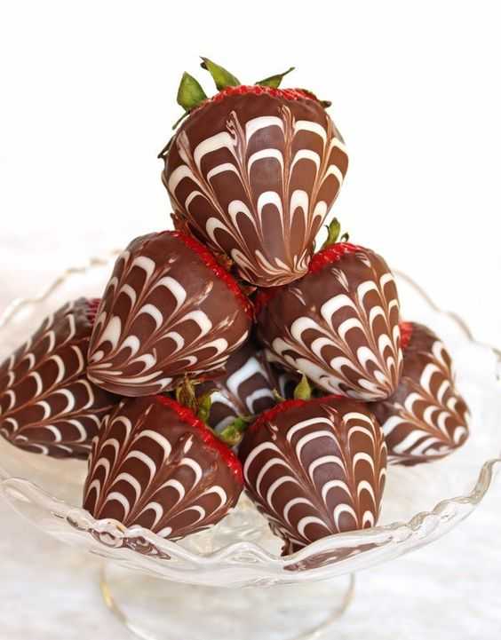 17 Original Strawberry Ideas for Him for Valentine&#8217;s Day