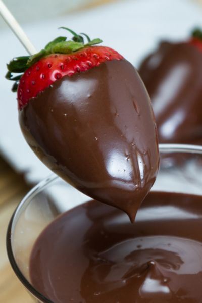 17 Original Strawberry Ideas for Him for Valentine&#8217;s Day