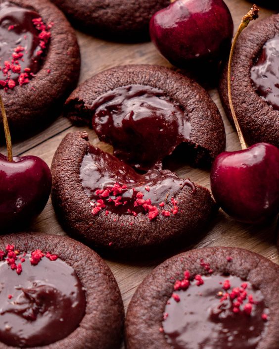 17 Valentine&#8217;s Day Baking Ideas