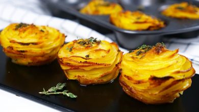 Easy New Year&#8217;s Eve Appetizers 2024: Potato Stacks With Garlic And Thyme