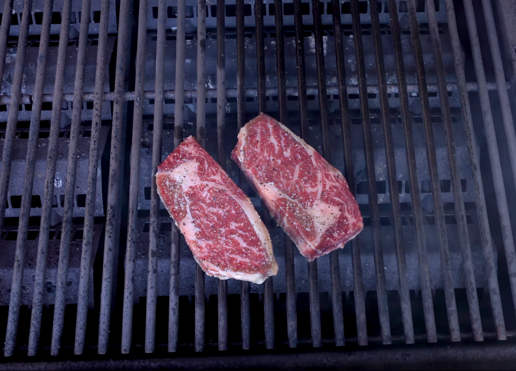 Summer Dinner Recipes: Steak with Grilled Corn Salad