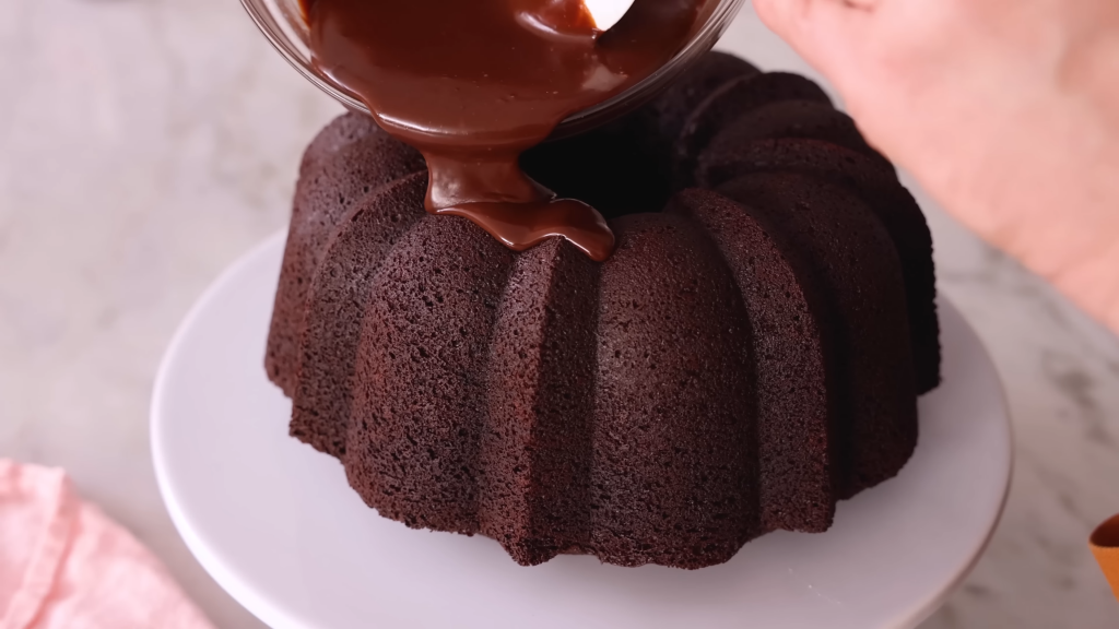Chocolate Christmas Bundt Cake Recipe