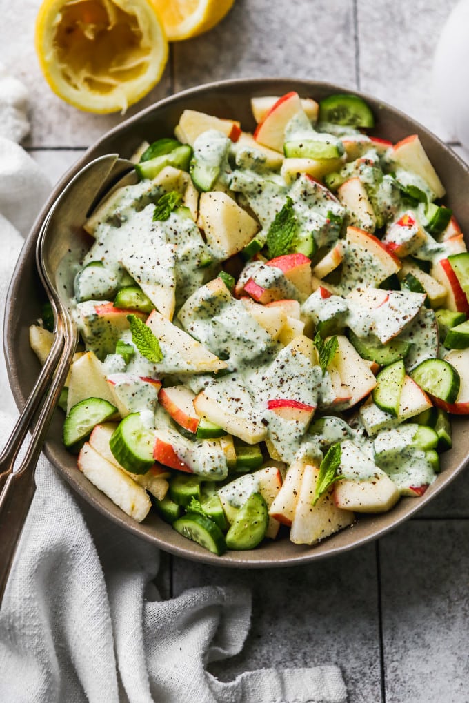 22 recettes rafraîchissantes de salade de concombre pour 2024