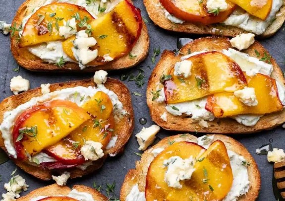 Healthy Bites for Hot Days: 22 Scrumptious Summer Snack Ideas