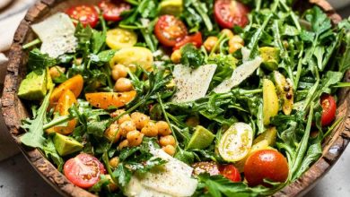 The Ultimate Guide to Arugula Salad Recipes: Top 17 Dishes for 2024